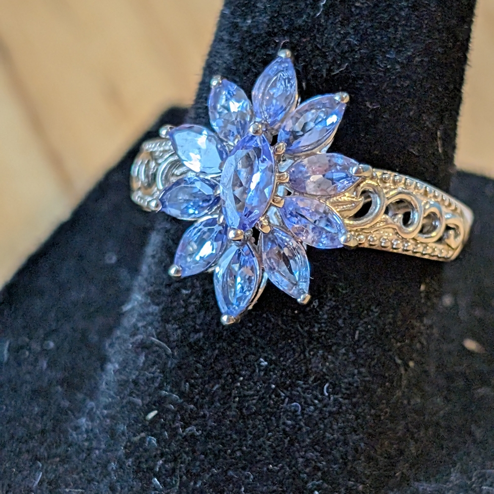 Elegant Purple Gemstone Floral Ring